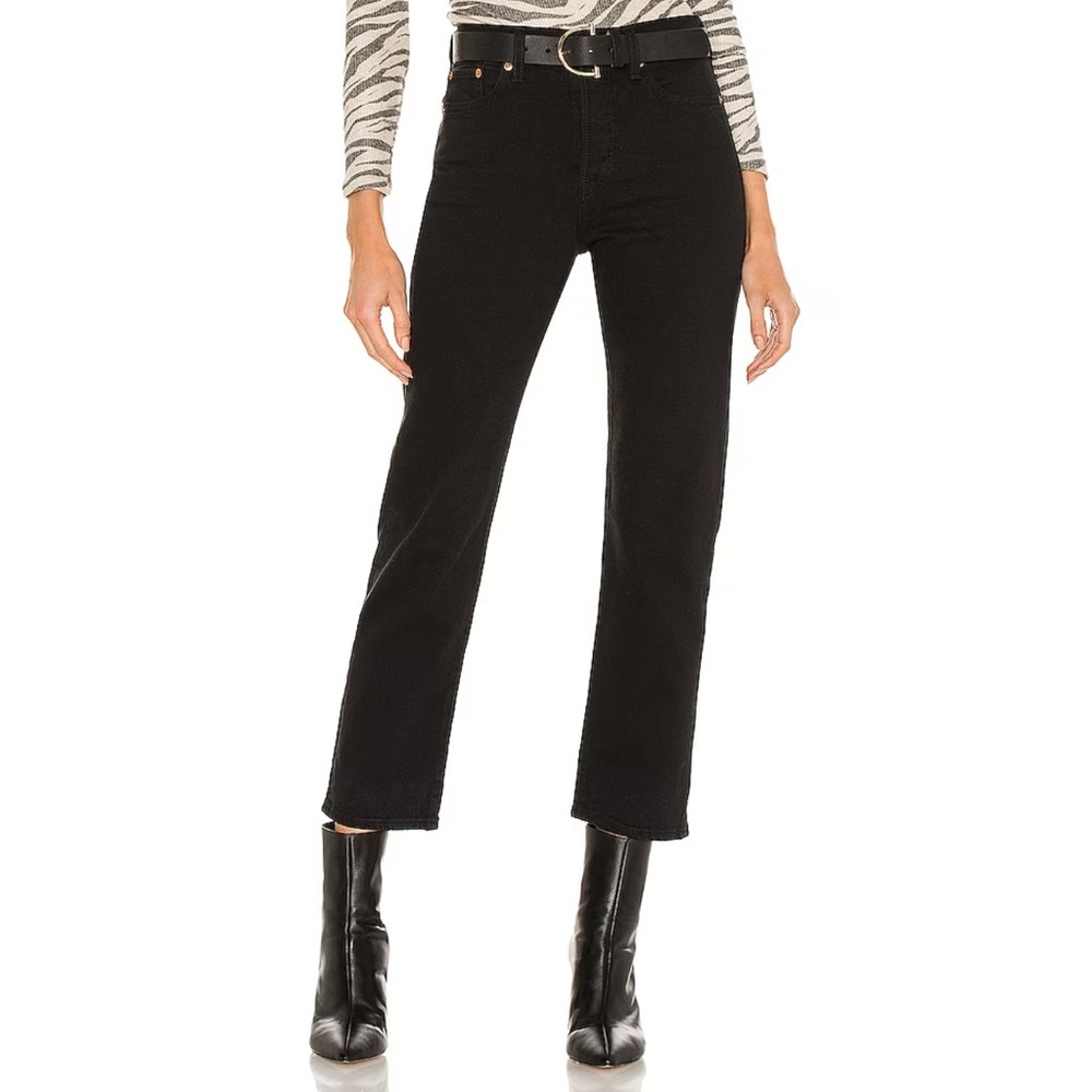 Wedgie Straight Ankle in Black Heart
LEVI'S